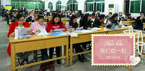 南昌現代外國語學校(迎賓校區)高中部舉行英文詩歌朗誦比賽