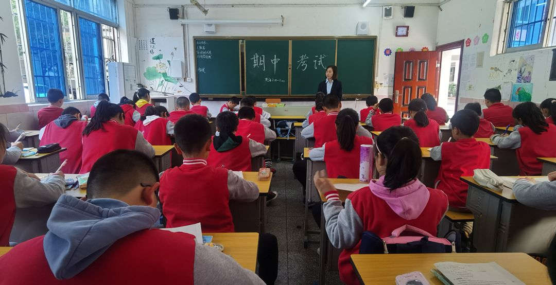 小學部4副本.jpg 小學部4副本.jpg