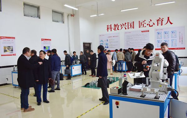 2_副本_副本.jpg 2_副本_副本.jpg